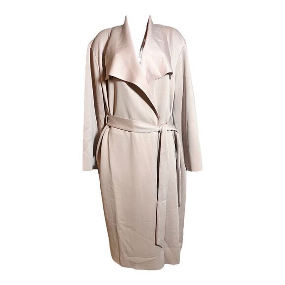 Girl With Curves Draped Scuba Jacket - Picture 4 of 8